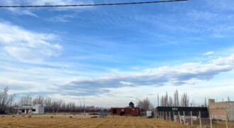 VENDO TERRENO EN BARRIO LOS SAUCES