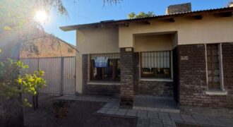 VENDO CASA EN AEROCLUB – 3 DE FEBRERO 2245